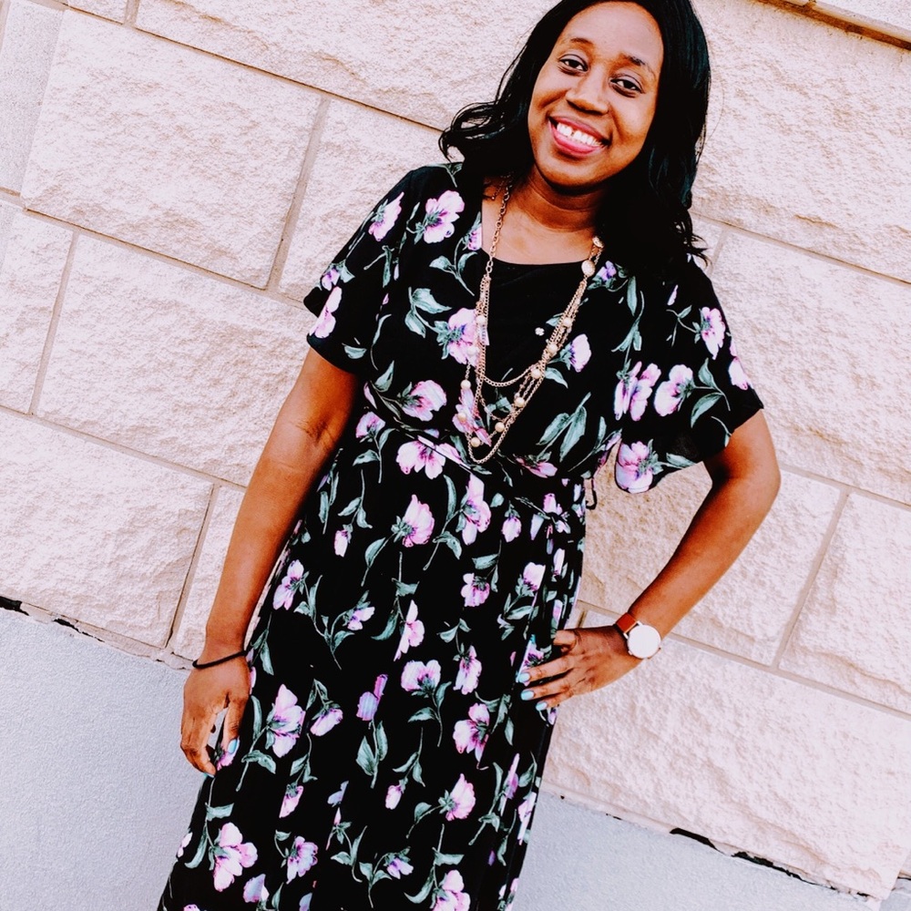 Pink and Black Maxi Dress with Short Sleeves and Sundress Neckline